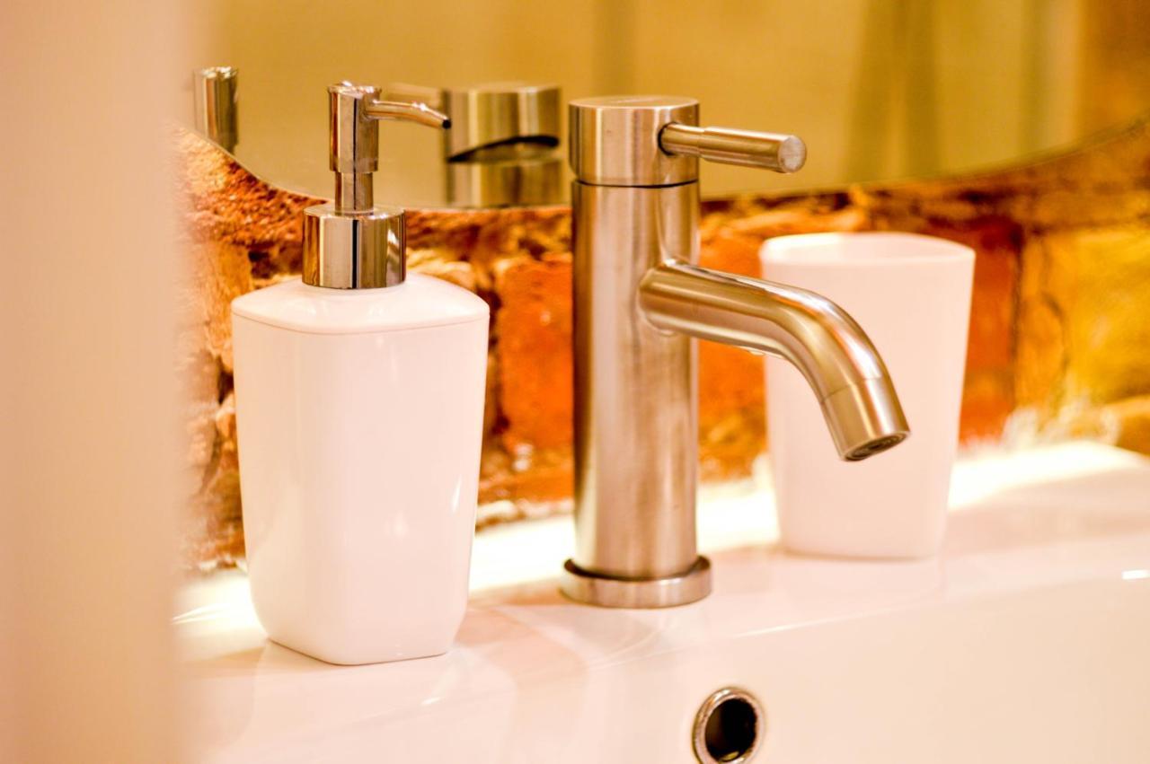Kyiv Art Apartments Near Golden Gate Ngoại thất bức ảnh